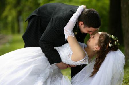 Зачем нужен свадебный фотограф